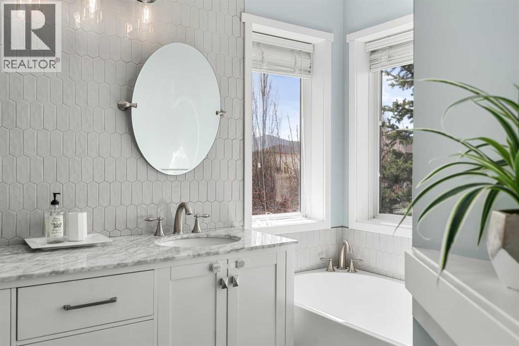 200 Douglas Ridge Circle Se, Calgary, Alberta  T2Z 3C4 - Photo 29 - A2306279