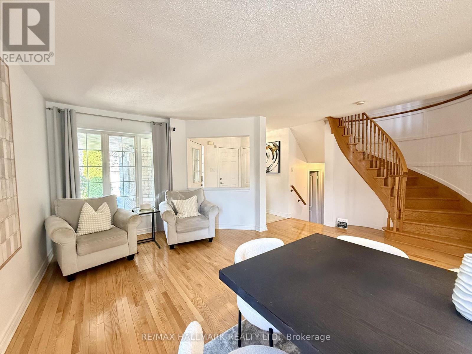 78 Sunridge Street, Richmond Hill, Ontario  L4E 3Z3 - Photo 15 - N12957818