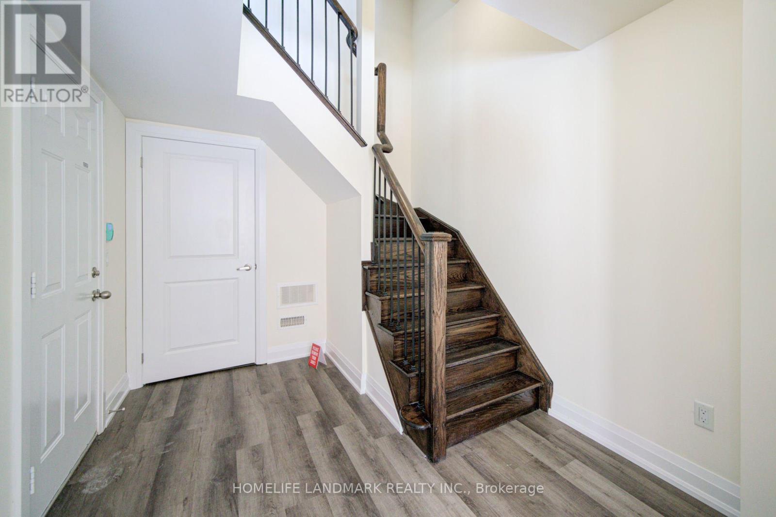 17 Duncombe Lane, Richmond Hill, Ontario  L4C 1C2 - Photo 37 - N13099306