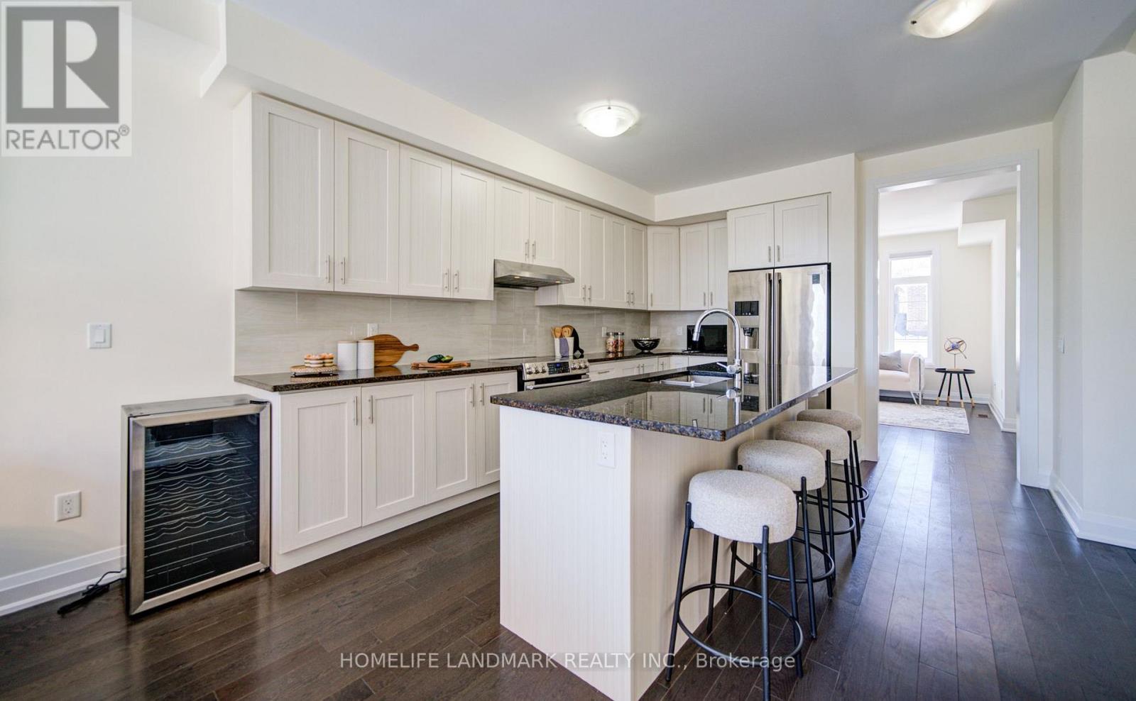17 Duncombe Lane, Richmond Hill, Ontario  L4C 1C2 - Photo 6 - N13099306