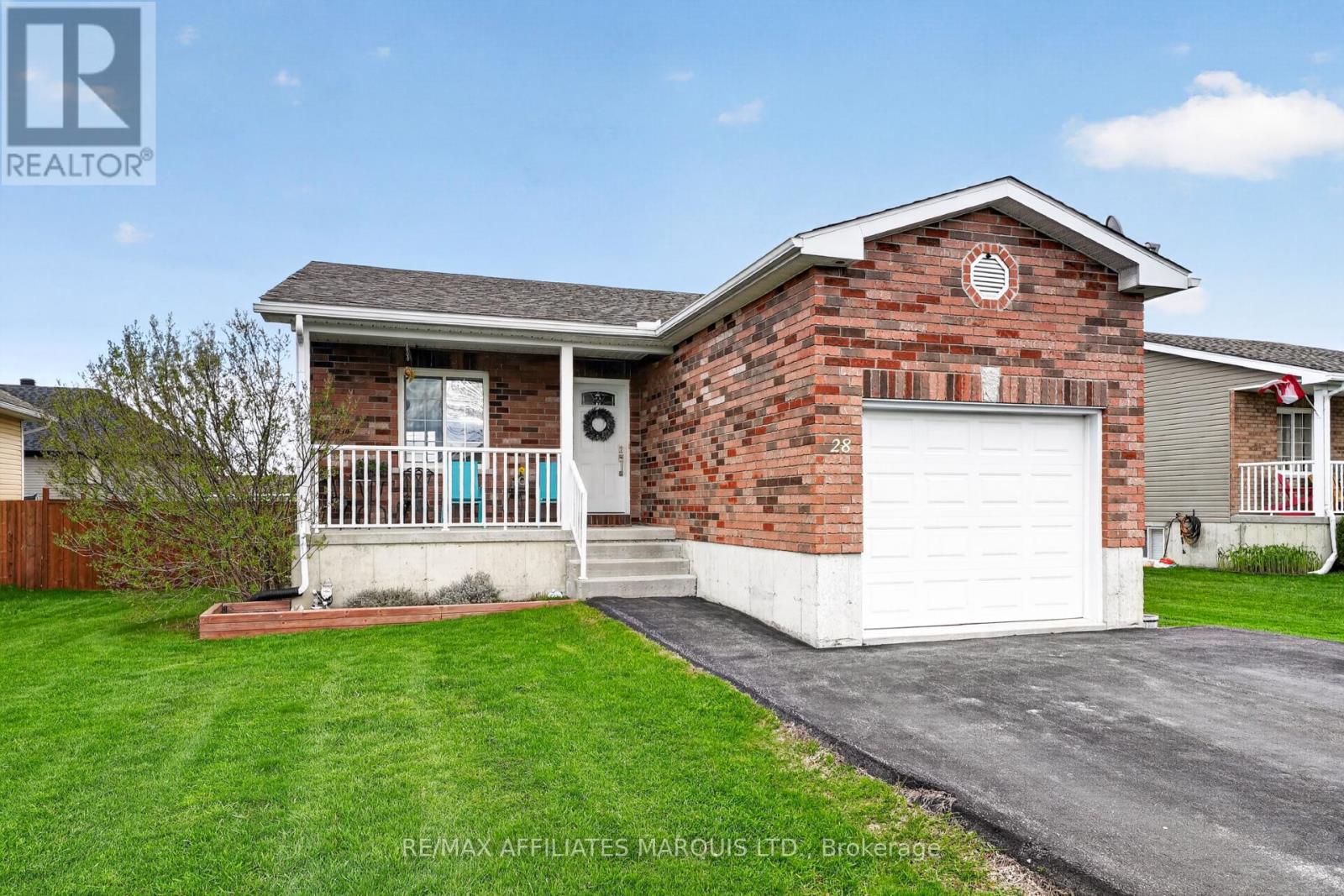 28 CHERRY AVENUE, South Stormont, Ontario