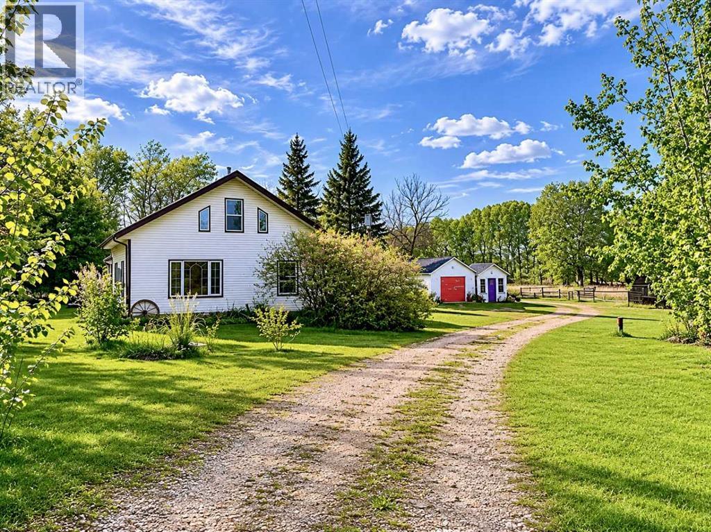39020b Range Road 21, Rural Lacombe County, Alberta  T4E 2M8 - Photo 1 - A2301538