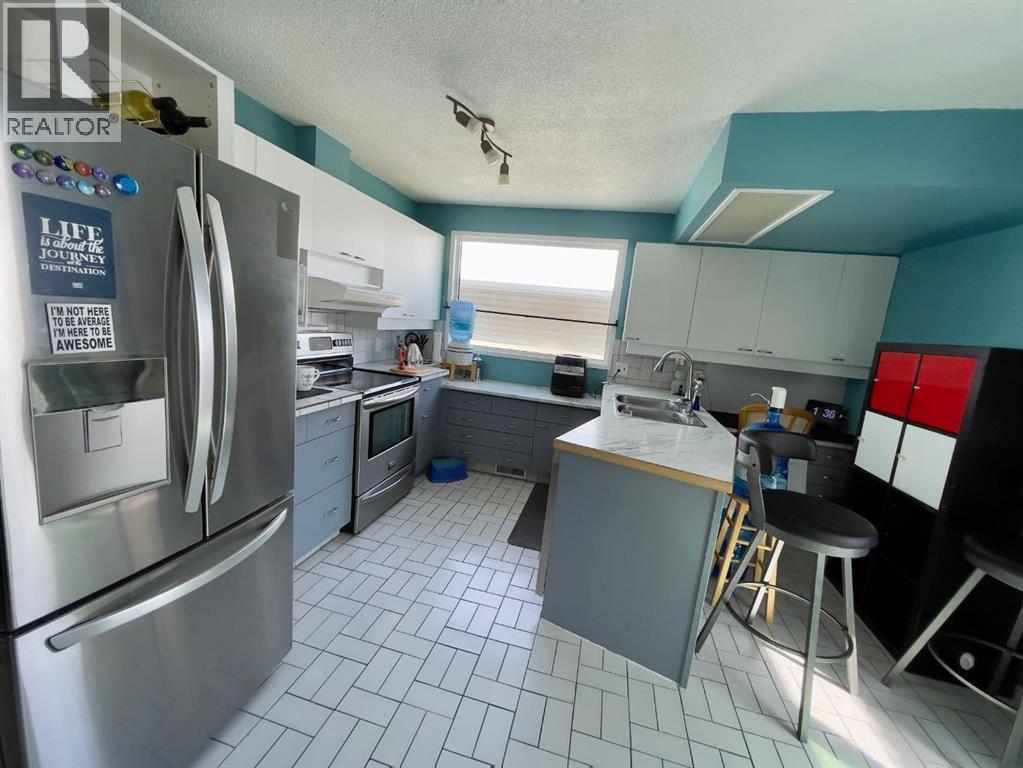 3311 Radcliffe Drive Se, Calgary, Alberta  T2A 5X3 - Photo 6 - A2297867