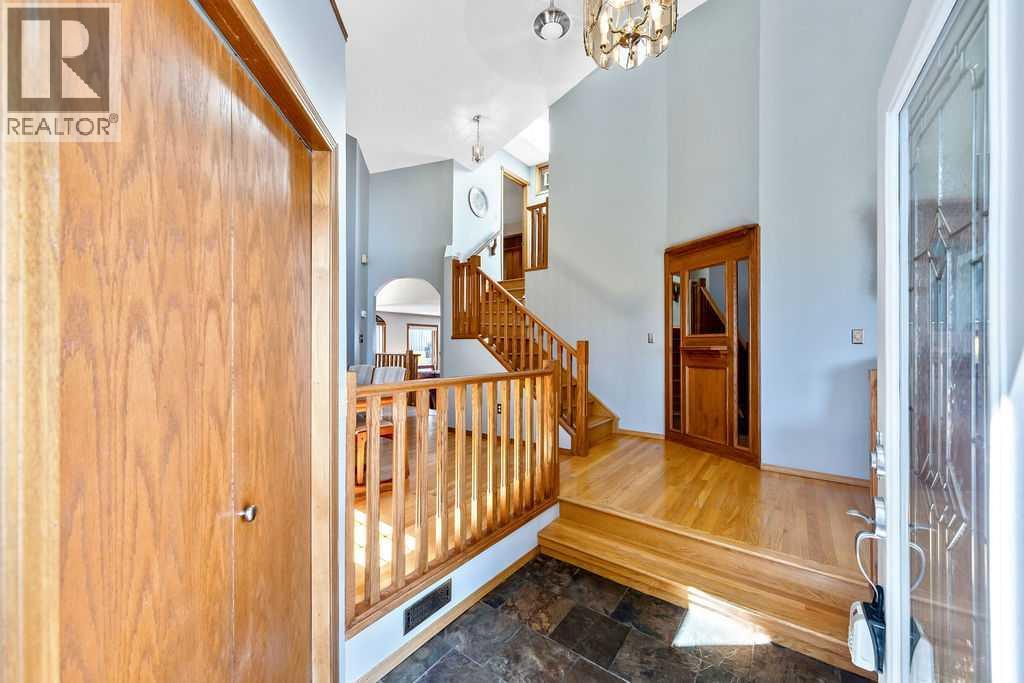 5019 Norris Road NW, Calgary, Alberta  T2K 5R6 - Photo 5 - A2308153