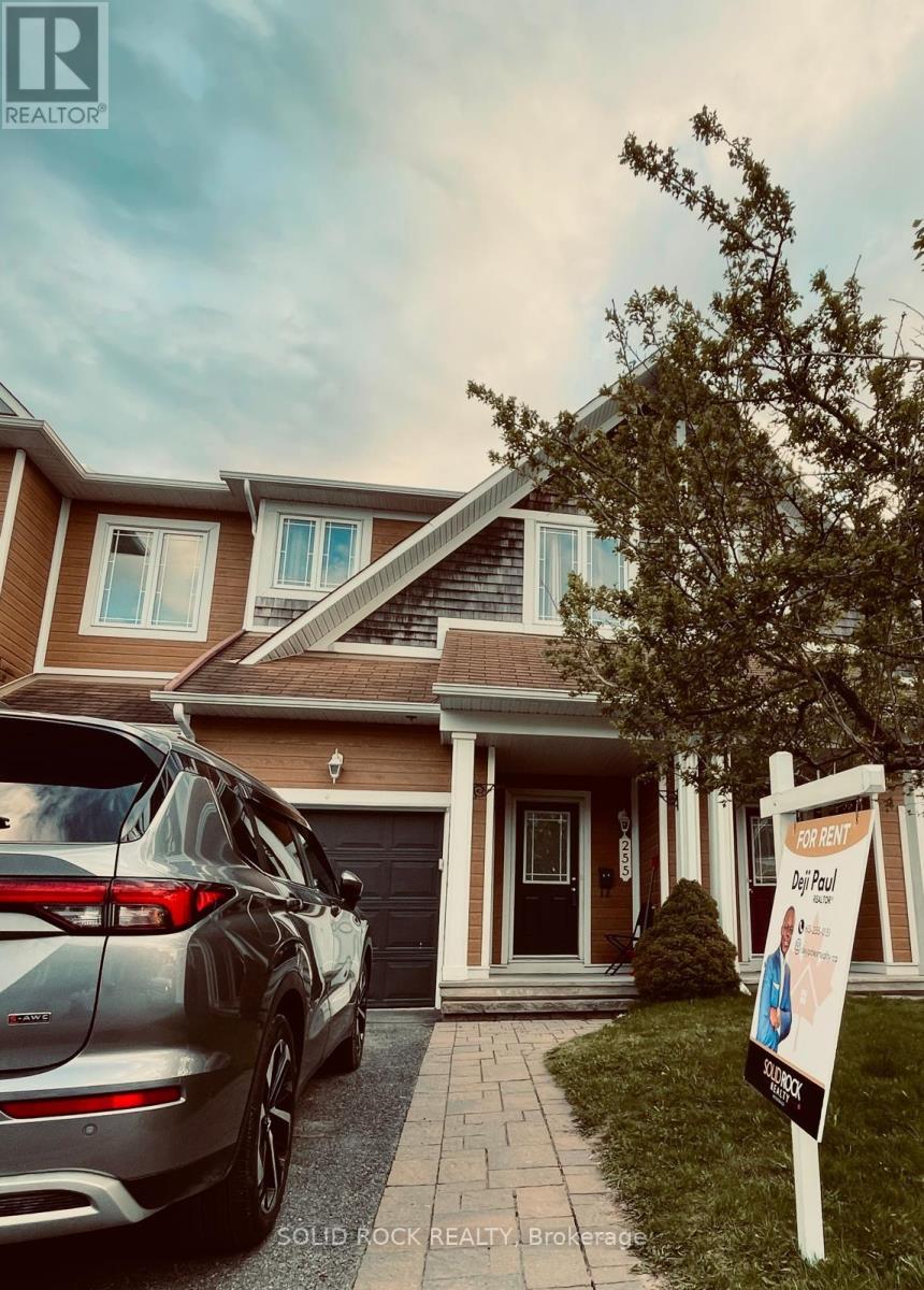 255 Catamount Court, Ottawa, Ontario  K2M 0A9 - Photo 2 - X13106316