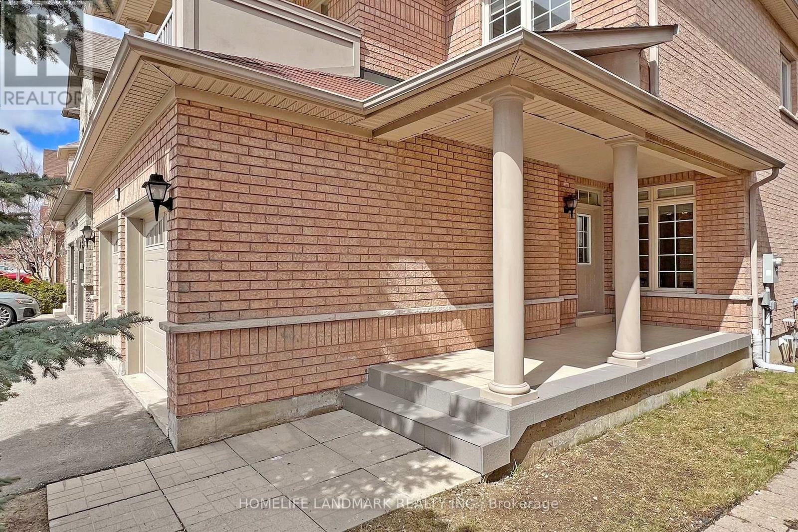 47 Shoshana Drive, Richmond Hill, Ontario  L4S 2N5 - Photo 2 - N13106278
