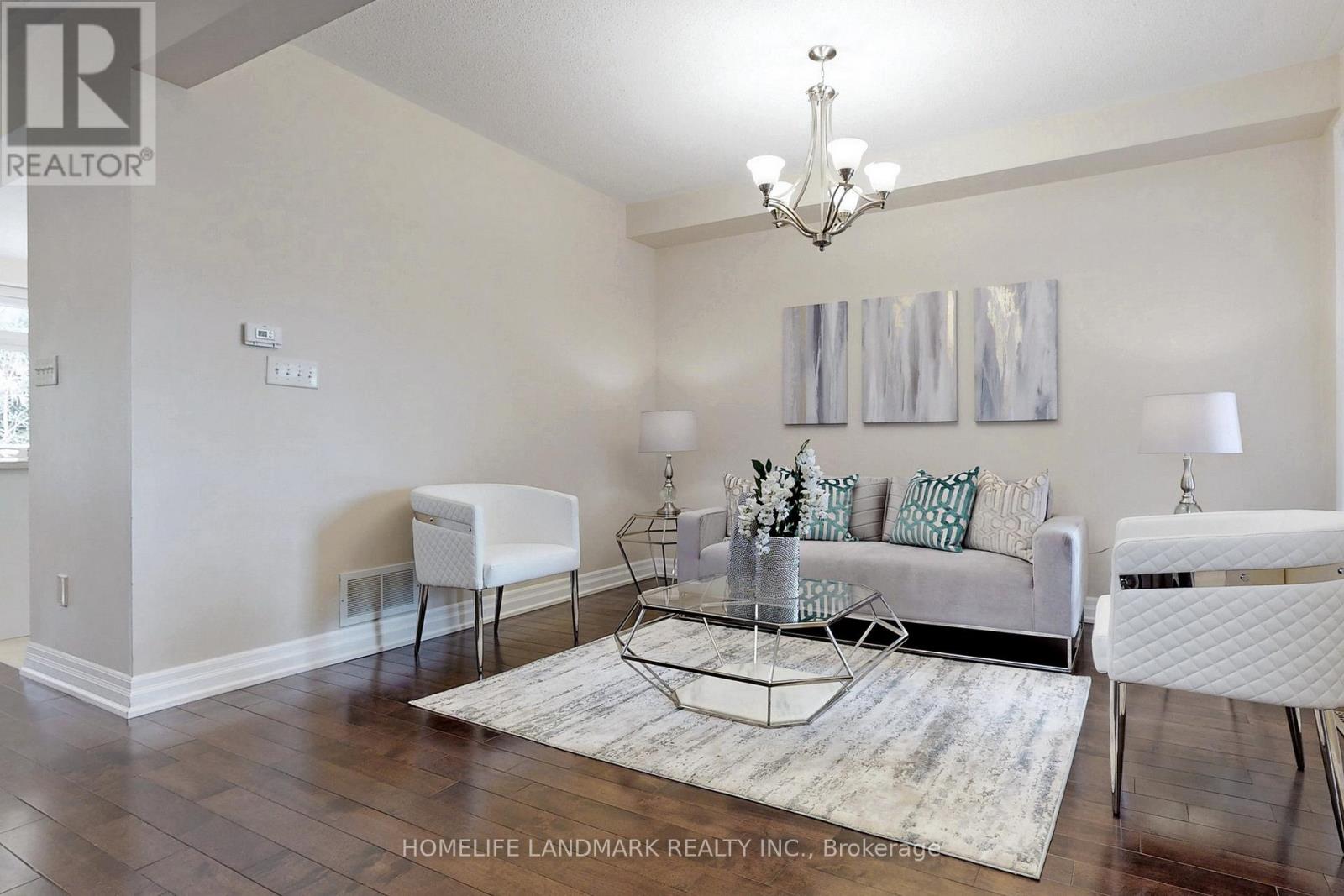 47 Shoshana Drive, Richmond Hill, Ontario  L4S 2N5 - Photo 4 - N13106278