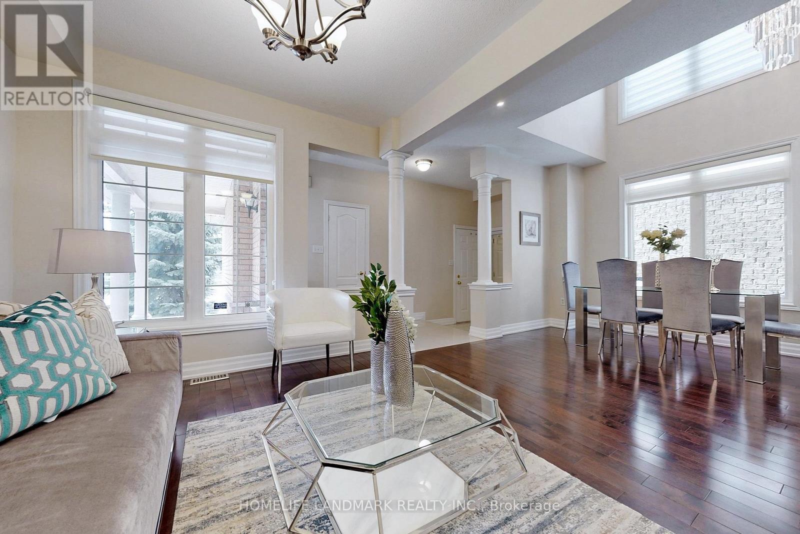 47 Shoshana Drive, Richmond Hill, Ontario  L4S 2N5 - Photo 6 - N13106278