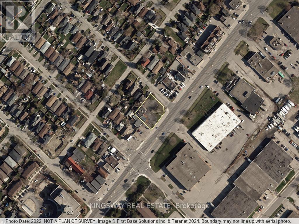 Unknown Address, ,    - Photo 2 - W13106300