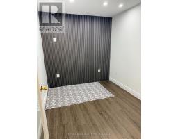 8 - 735 TWAIN AVENUE, Mississauga, Ontario