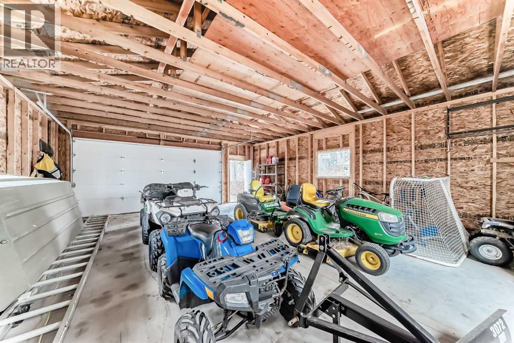 24185 Meadow Drive, Rural Rocky View County, Alberta  T3R 1A7 - Photo 41 - A2308068