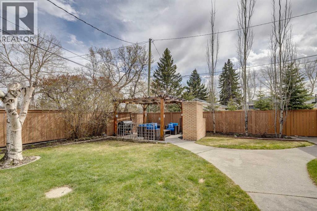 5207 Grove Hill Road SW, Calgary, Alberta  T3E 4G7 - Photo 48 - A2305858