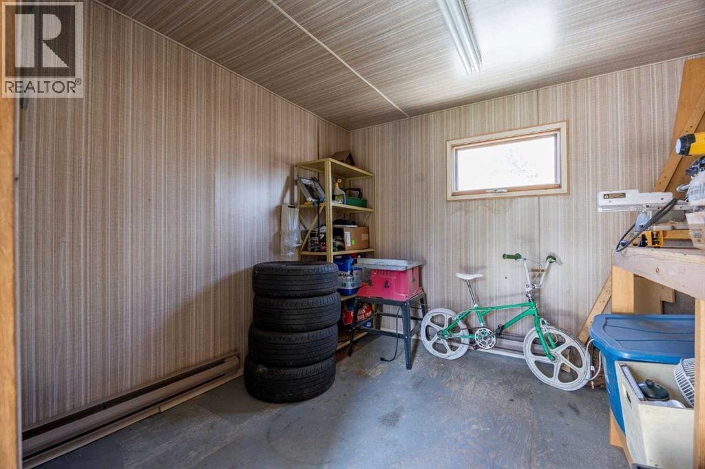 7720 Hunterquay Road Nw, Calgary, Alberta  T2K 4T8 - Photo 44 - A2308100