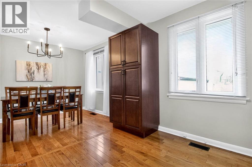 874 Francis Road, Burlington, Ontario  L7T 3Y2 - Photo 11 - 40828768