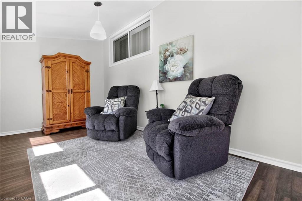 874 Francis Road, Burlington, Ontario  L7T 3Y2 - Photo 14 - 40828768