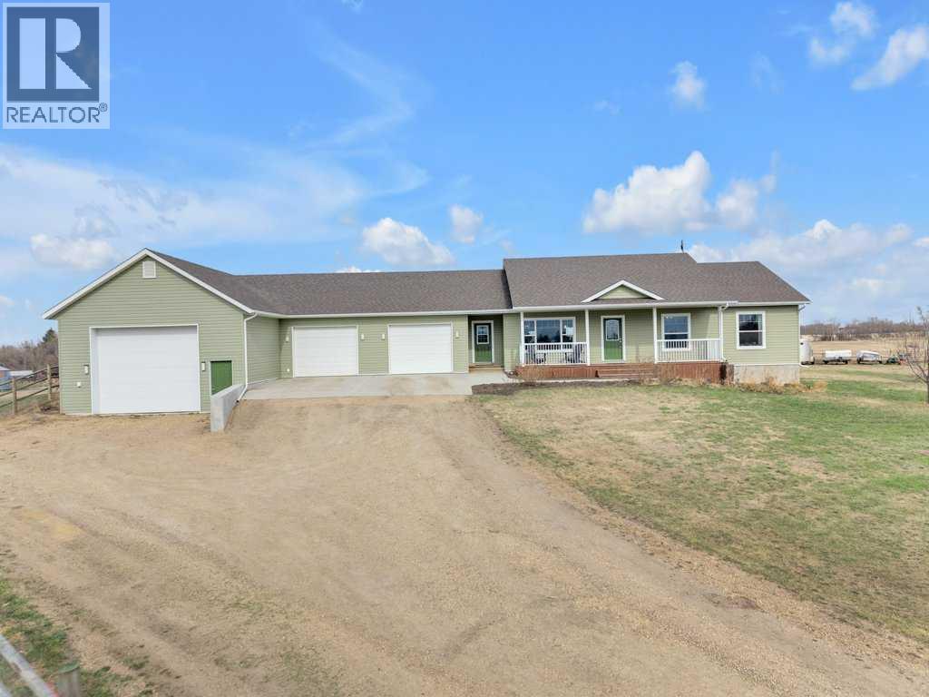 1 -251061 Township Road 431a, Rural Ponoka County, Alberta  T4J 1R1 - Photo 1 - A2308585