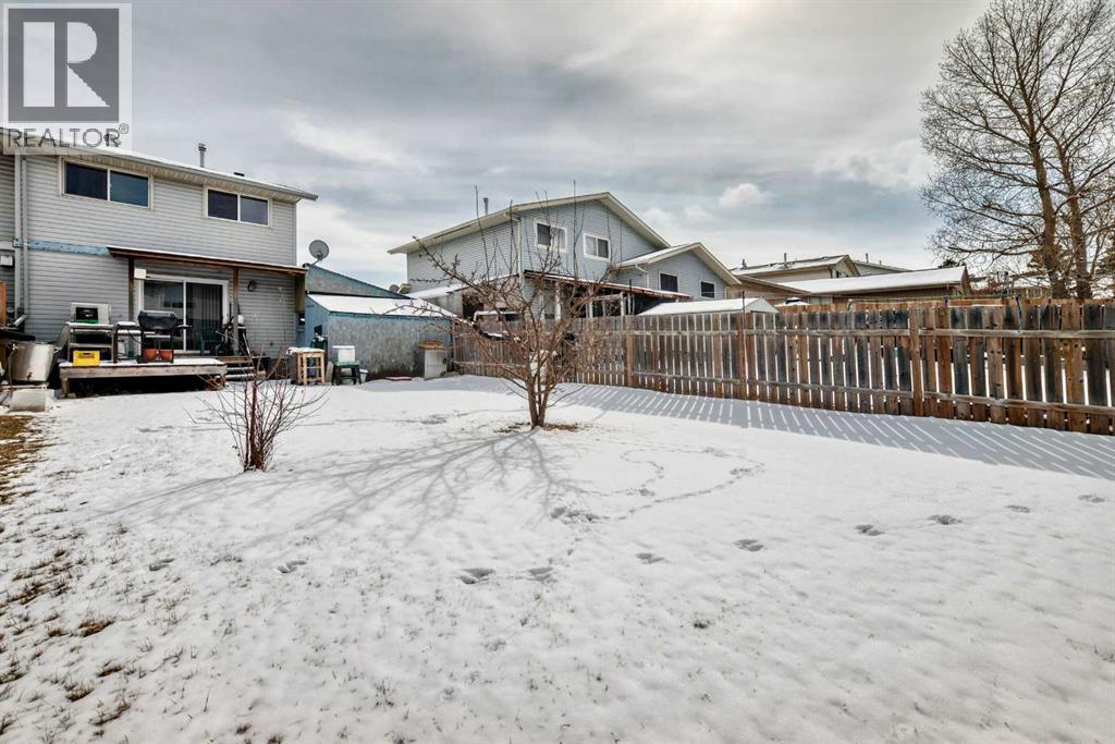 12 Radcliffe Court SE, Calgary, Alberta  T2A 6B1 - Photo 27 - A2298425
