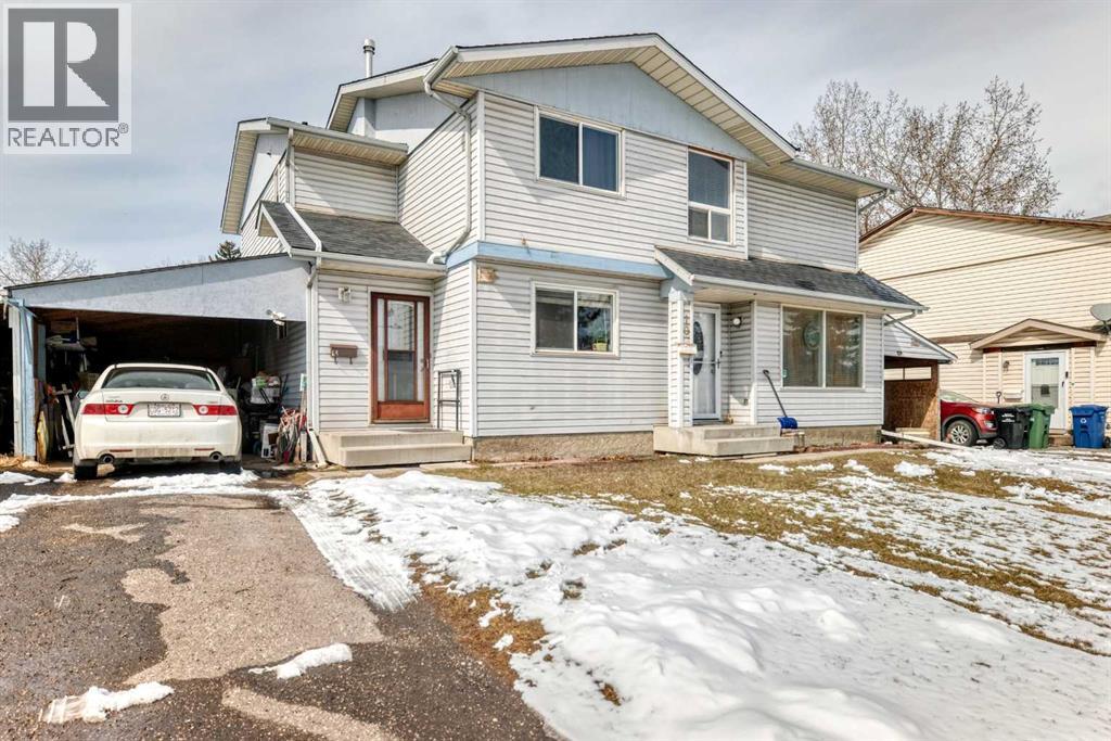 12 Radcliffe Court SE, Calgary, Alberta  T2A 6B1 - Photo 2 - A2298425