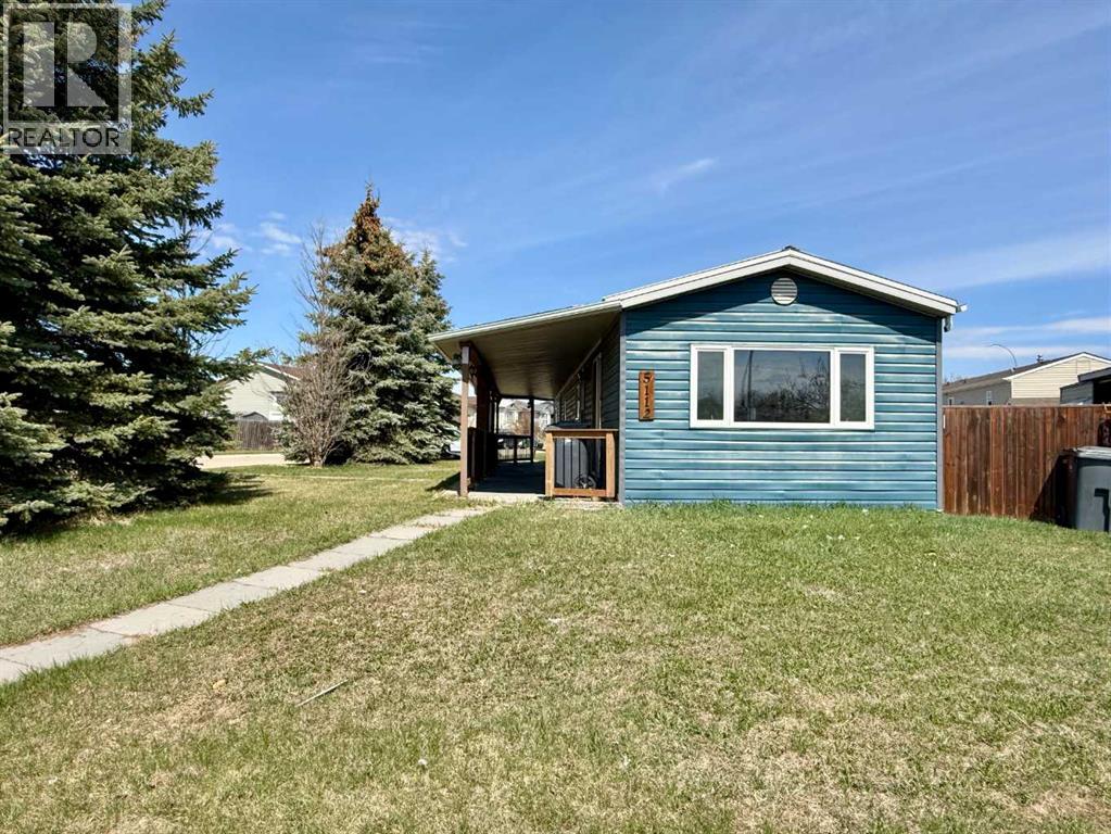 5112 64 Avenue, Ponoka, Alberta  T4J 1E2 - Photo 2 - A2308788