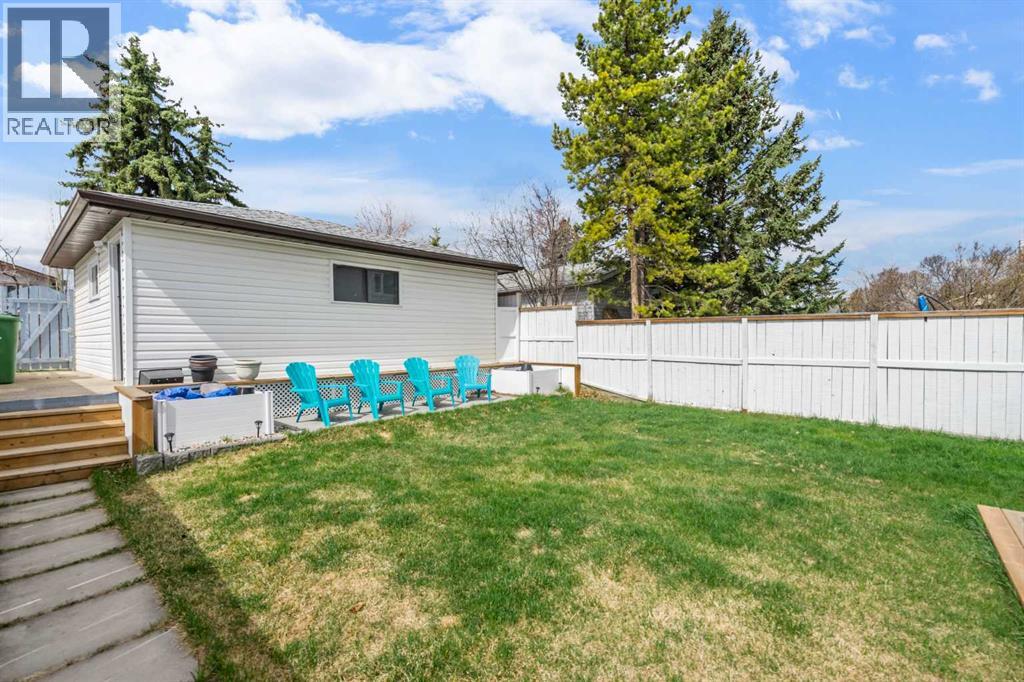 76 Woodborough Crescent SW, Calgary, Alberta  T2W 5A2 - Photo 28 - A2308926