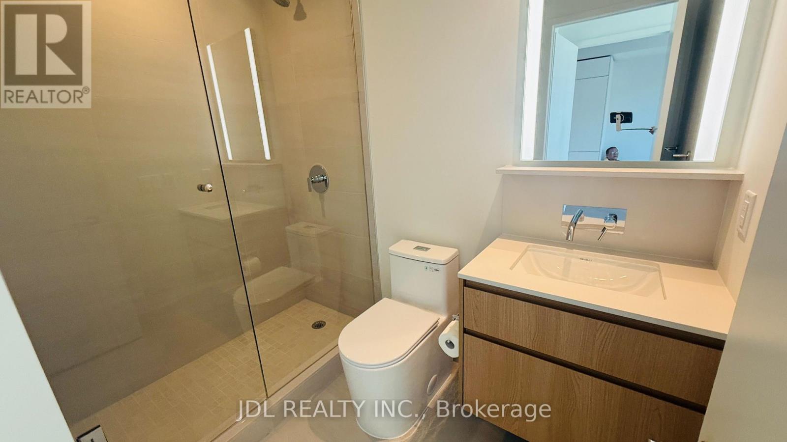 303 - 322 Dupont Street, Toronto, Ontario  M5R 0E3 - Photo 8 - C13106334