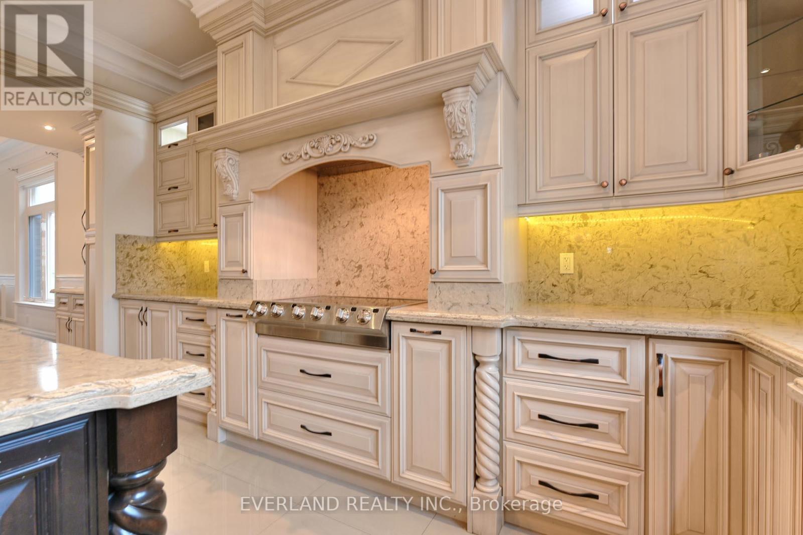 369 Hollywood Main Avenue, Toronto, Ontario  M2N 3L3 - Photo 15 - C13106340