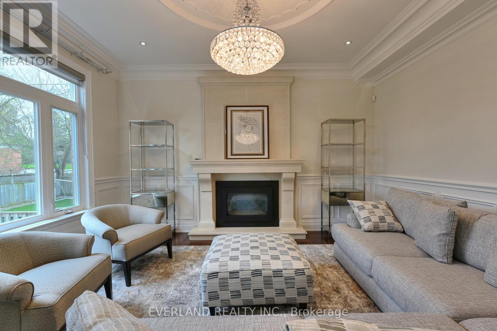 369 Hollywood Main Avenue, Toronto, Ontario  M2N 3L3 - Photo 18 - C13106340