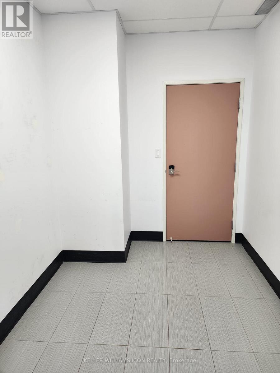 5 - 224 Hunt Club Road, Ottawa, Ontario  K1V 1C1 - Photo 5 - X13106356