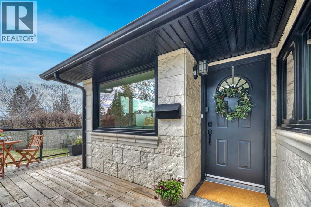 48 Waterloo Drive SW, Calgary, Alberta  T3C 3E8 - Photo 4 - A2307051