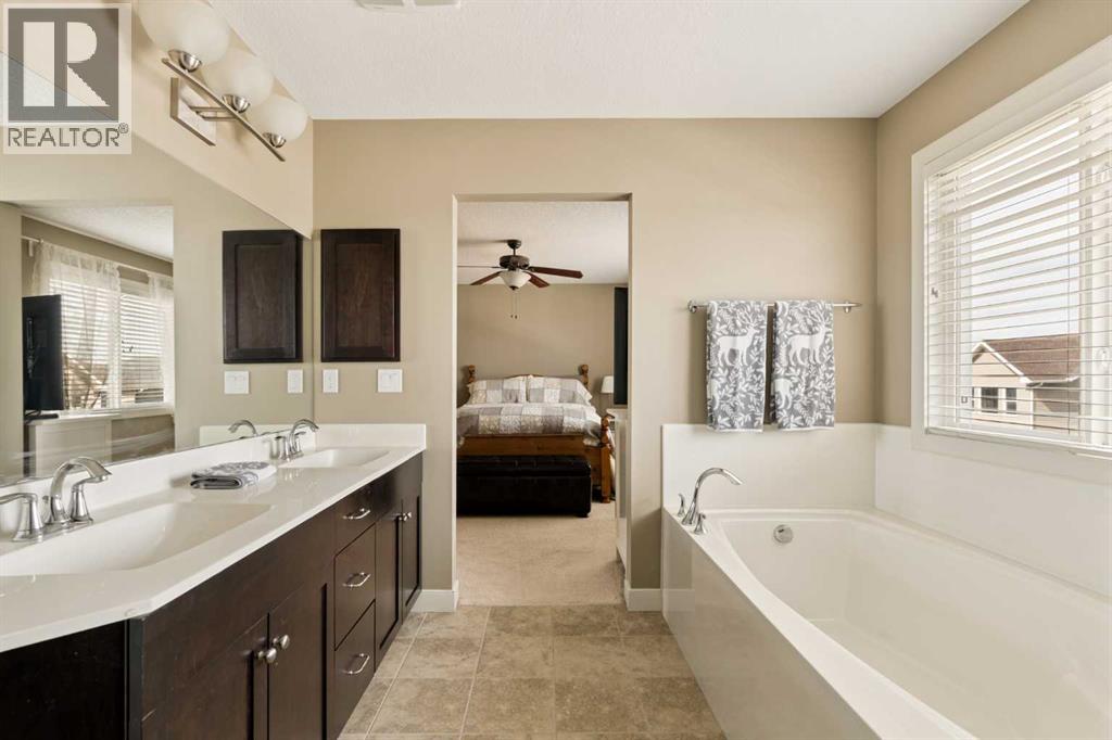 417 Silverado Boulevard SW, Calgary, Alberta  T2X 0L4 - Photo 22 - A2308050