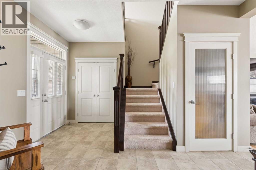 417 Silverado Boulevard SW, Calgary, Alberta  T2X 0L4 - Photo 4 - A2308050