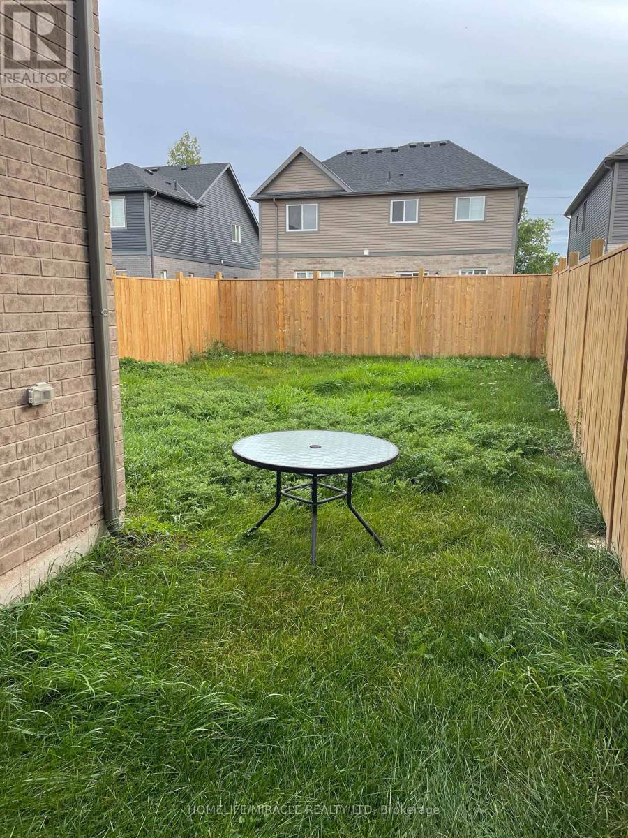 9585 Tallgrass Avenue, Niagara Falls, Ontario  L2G 0Y3 - Photo 15 - X13106332
