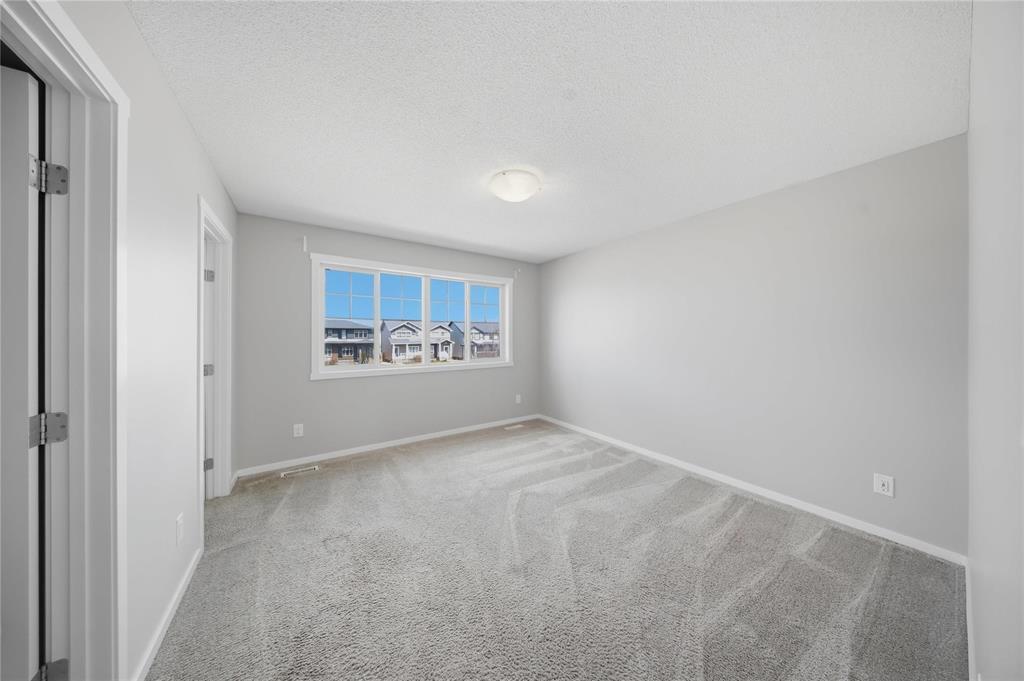584 Transcona Boulevard, Winnipeg, Manitoba  R3W 0L6 - Photo 13 - 202609921