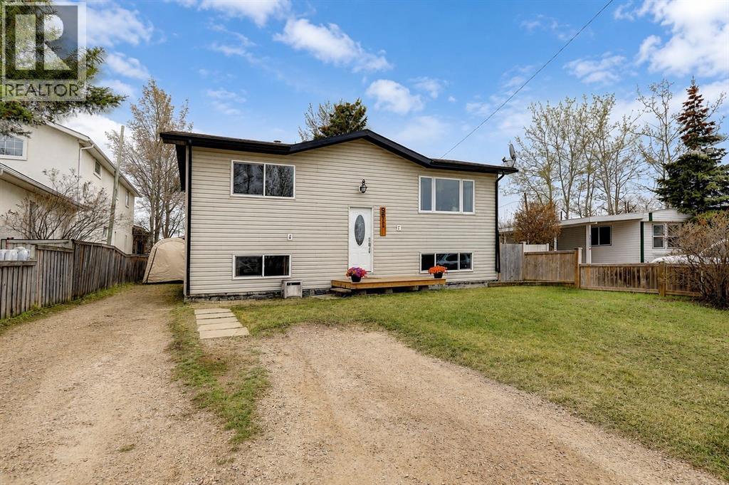 9911 104 Avenue, clairmont, Alberta