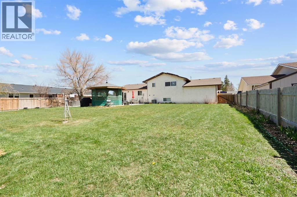 120 S 50  W, Raymond, Alberta  T0K 2S0 - Photo 35 - A2308542
