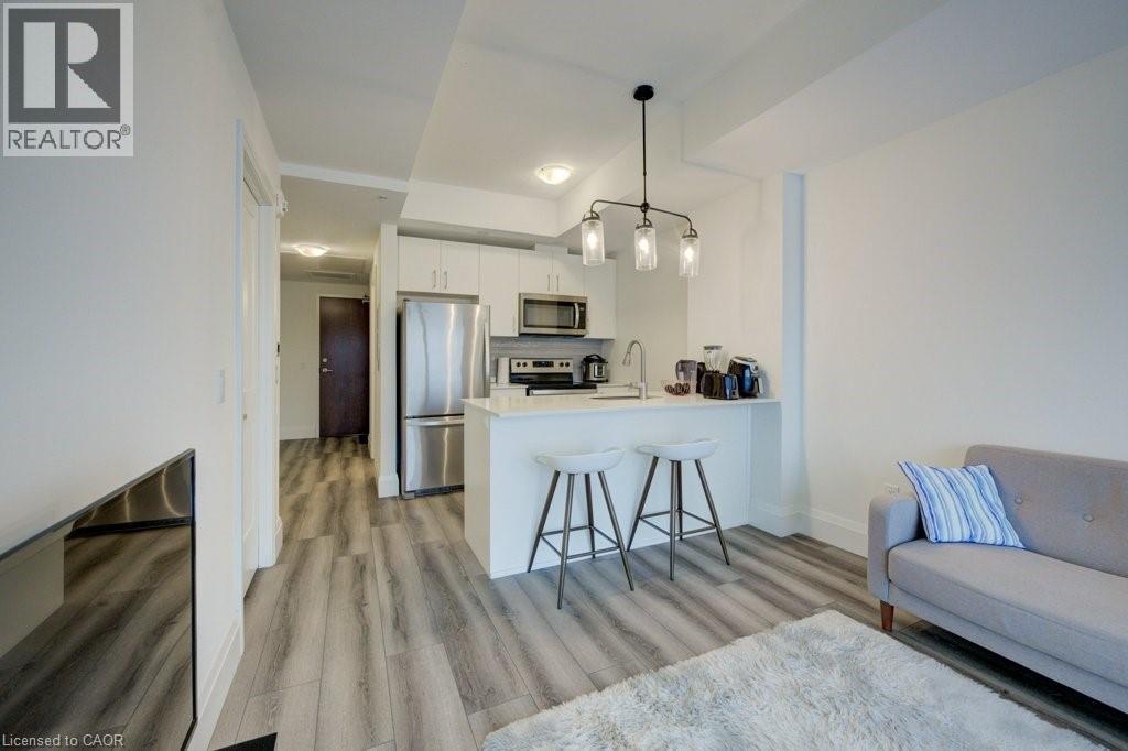 108 GARMENT Street Unit# 1810, Kitchener, Ontario