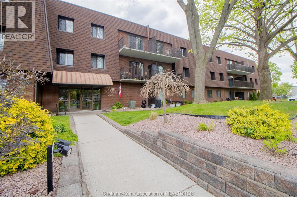 225 Campus Parkway PARKWAY Unit# 212, Chatham, Ontario