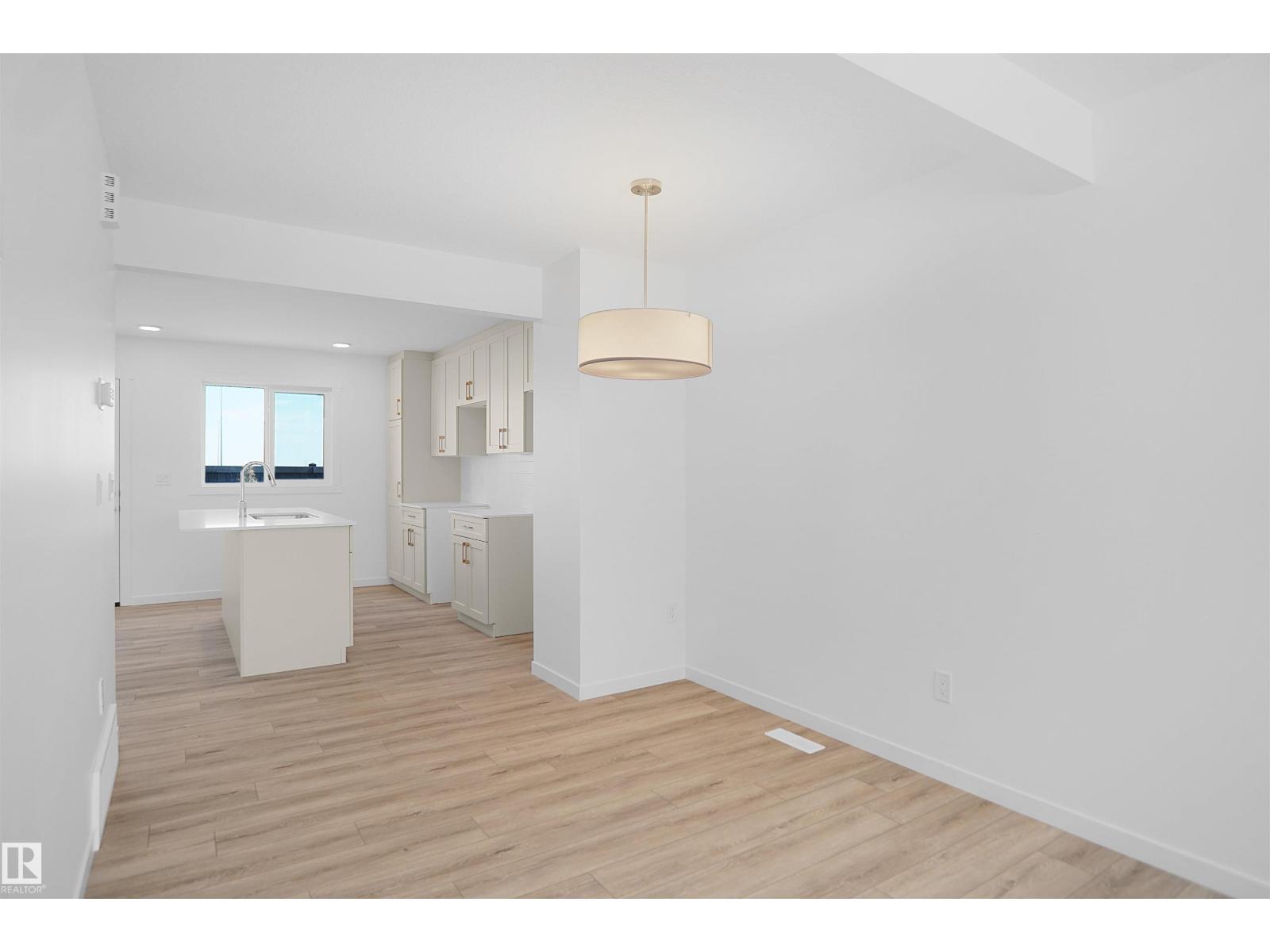#111 1009 Cy Becker Rd NW, Edmonton, Alberta  T5Y 4B7 - Photo 7 - E4485878