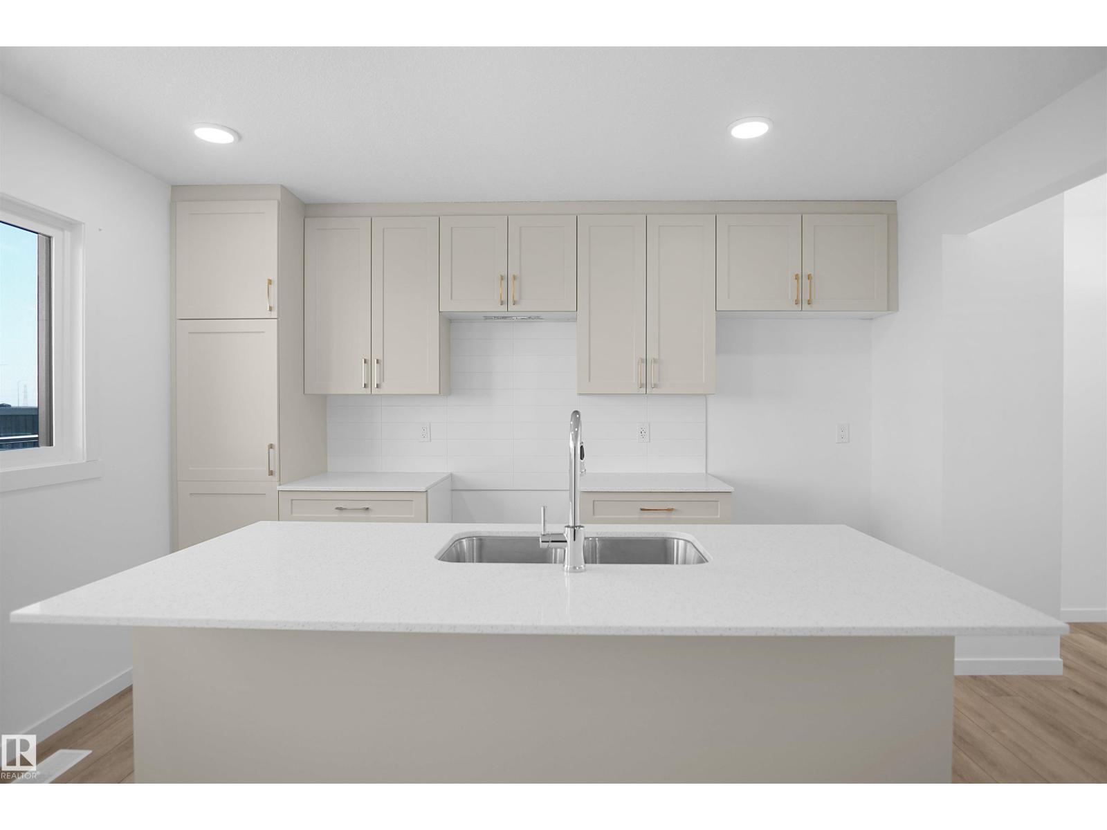 #111 1009 Cy Becker Rd NW, Edmonton, Alberta  T5Y 4B7 - Photo 10 - E4485878