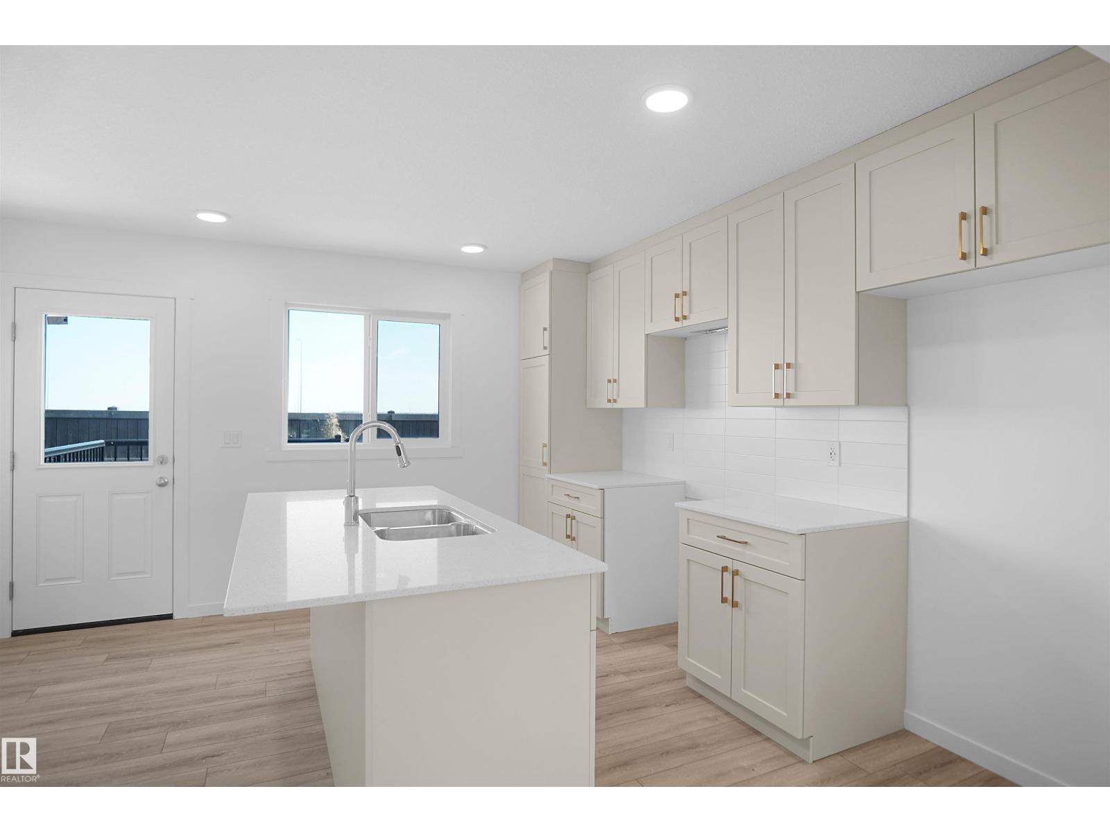 #111 1009 Cy Becker Rd NW, Edmonton, Alberta  T5Y 4B7 - Photo 9 - E4485878