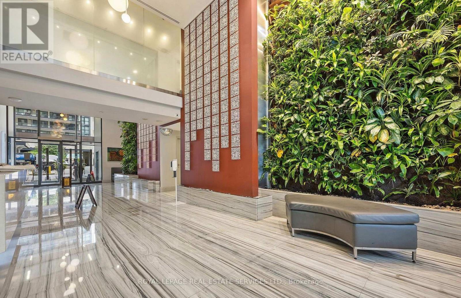 852 - 111 Elizabeth Street, Toronto, Ontario  M5G 1P7 - Photo 2 - C13103126