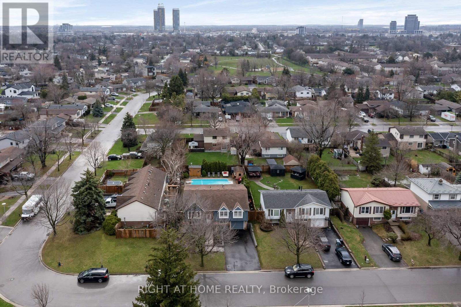 760 Willow Avenue, Milton, Ontario  L9T 3E6 - Photo 45 - W13004946