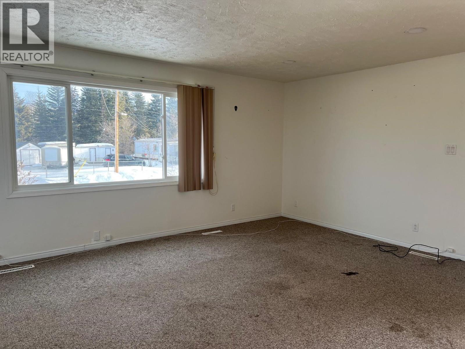 12261 242 Road, Fort St. John, British Columbia  V1J 4M7 - Photo 8 - R3102016