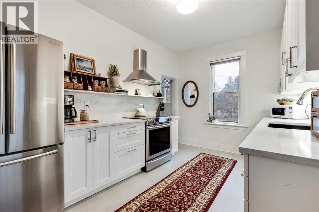 725 Macleod Trail SW, High River, Alberta  T1V 1B8 - Photo 22 - A2283870
