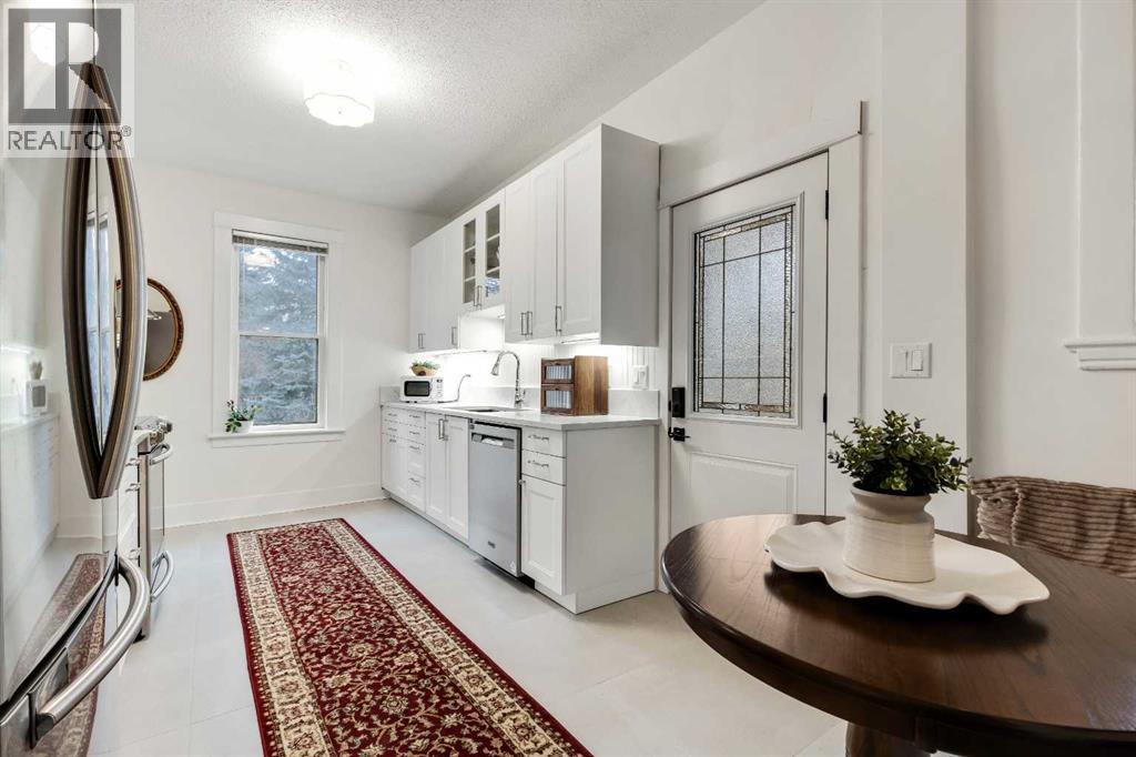 725 Macleod Trail SW, High River, Alberta  T1V 1B8 - Photo 21 - A2283870