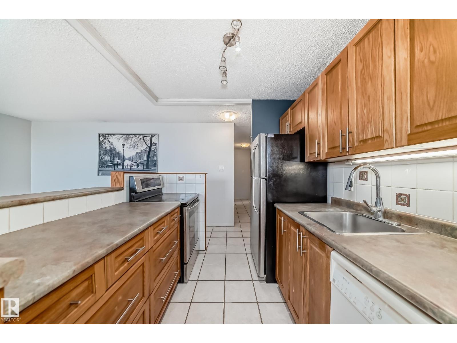 #405 10135 Saskatchewan Dr Nw Nw, Edmonton, Alberta  T6E 4Y9 - Photo 11 - E4486777