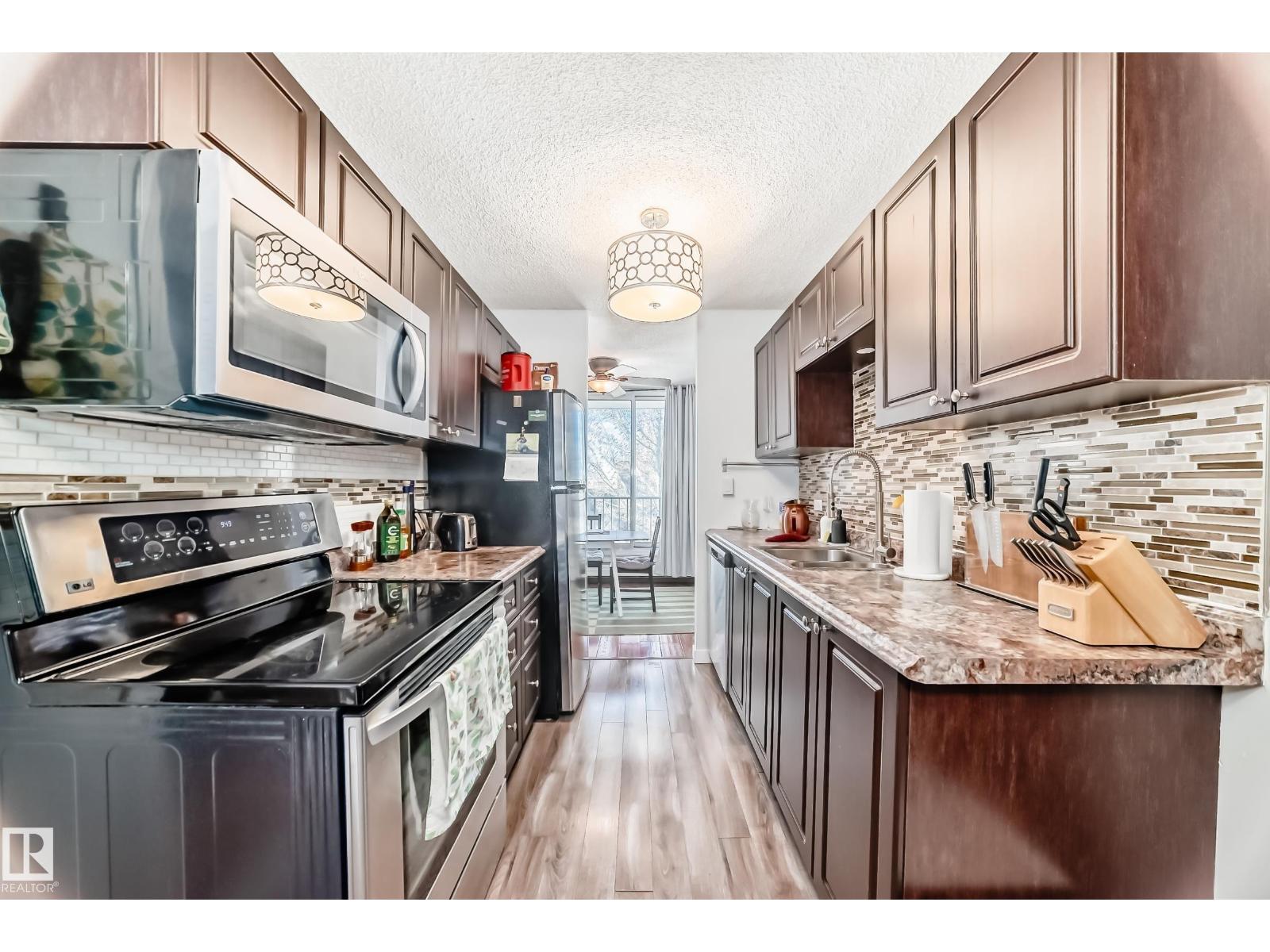 #601 10135 Saskatchewan Dr Nw Nw, Edmonton, Alberta  T6E 4Y9 - Photo 15 - E4486778