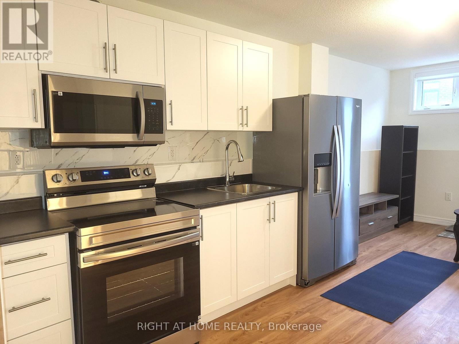 56 SINGHAMPTON ROAD, Vaughan, Ontario