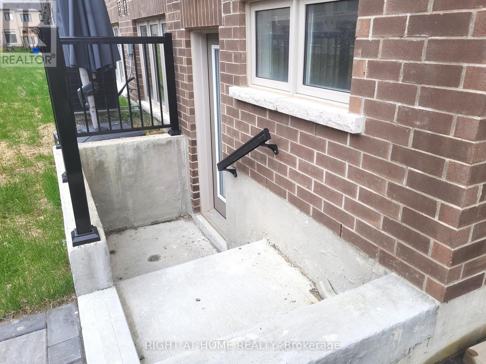 56 Singhampton Road, Vaughan, Ontario  L4H 5J6 - Photo 7 - N13106364