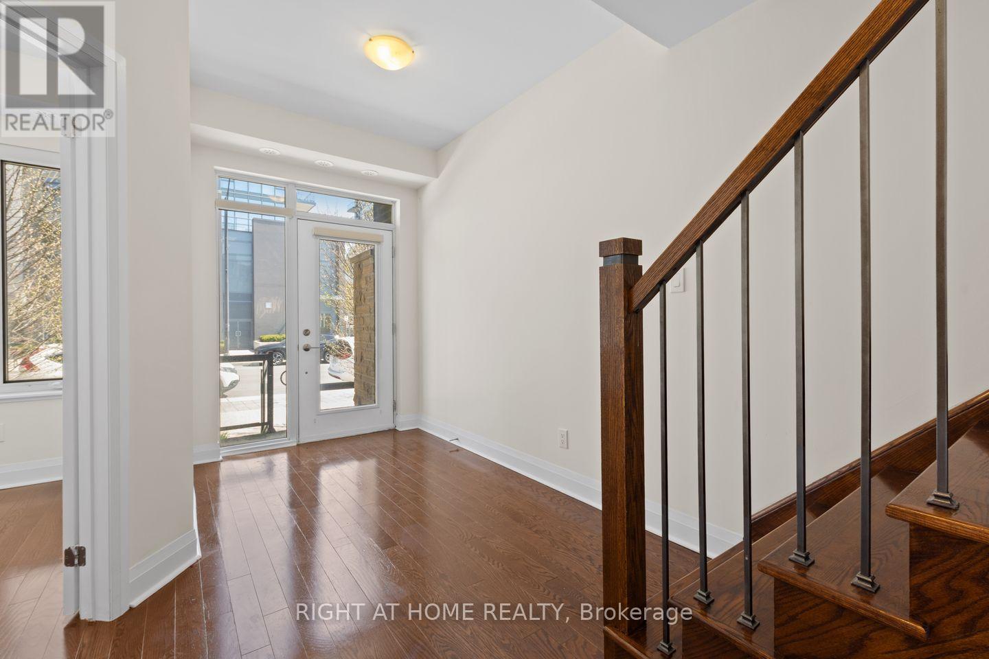 3 - 5030 Four Springs Avenue, Mississauga, Ontario  L5R 0E9 - Photo 4 - W13106374